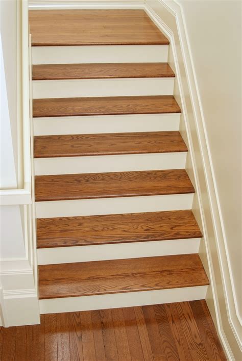 White Oak Stair Treads In 2019 Wood Stairs Wood Stair Laminate Stairs