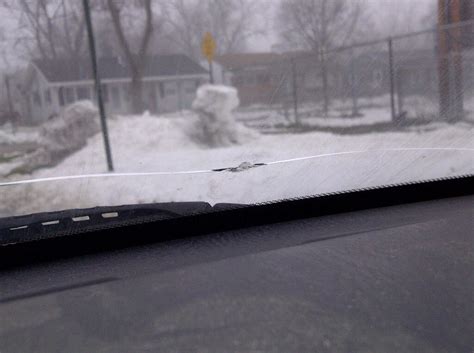 Do not do what i do! Windshield Rock Chips: Does It Pay to Repair Them ...
