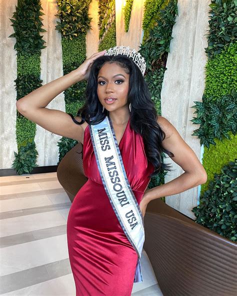Miss Missouri Usa 2021 Joye Forrest