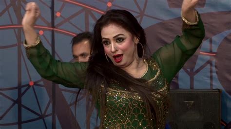 Nida Chaudhry Performance Mera Piya Ghar Aya Punjabi Song Naseebo