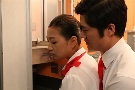 A Delicious Flight Korean Movie Hancinema The Free