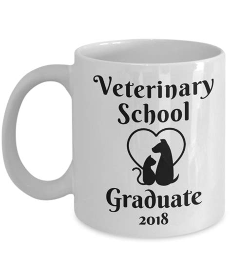 / 10 best graduation gift cards for colleg… Veterinary School Graduate 2018 Mug Vet Graduation Gifts Novelty New Veterinarian Graduation ...