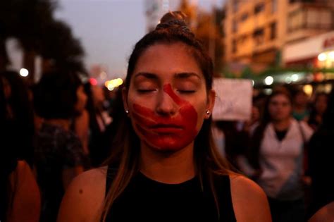قتل الإناث في بيرو تم تسجيل 26 جريمة كراهية ضد المرأة في يناير وفبراير وحدهما Infobae
