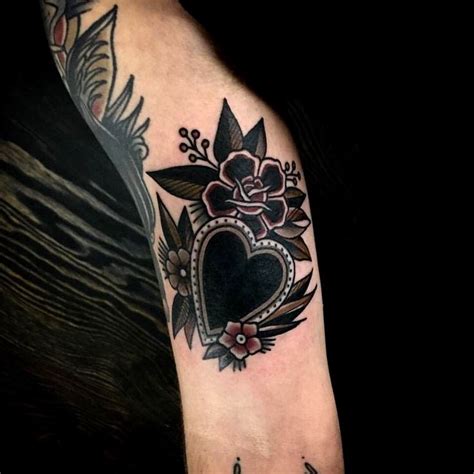 Small Cover Up Tattoo Ideas Ideas Traditional Heart Tattoos Black