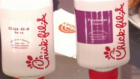 Chick Fil A Is Selling Bottles Of 2 Dipping Sauces