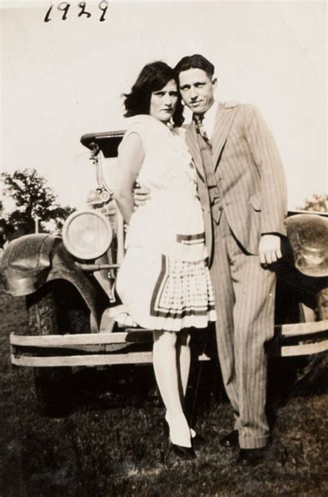 Pin By Betty Wood On American History Bonnie Et Clyde Bonnie And Clyde Photos Bonnie Clyde