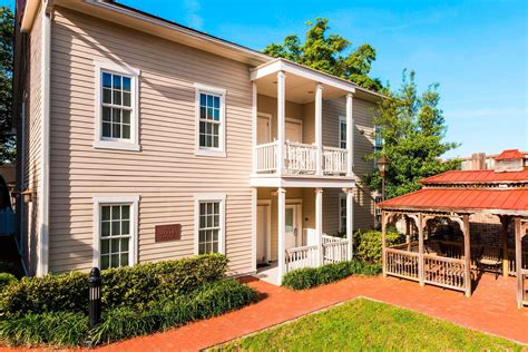 Great location, a powerful history, interesting neighborhoods to explore, wonderful restaurants within walking distance, near the river walk and best of all, great. Residence Inn Savannah Downtown/Historic District 500 W ...