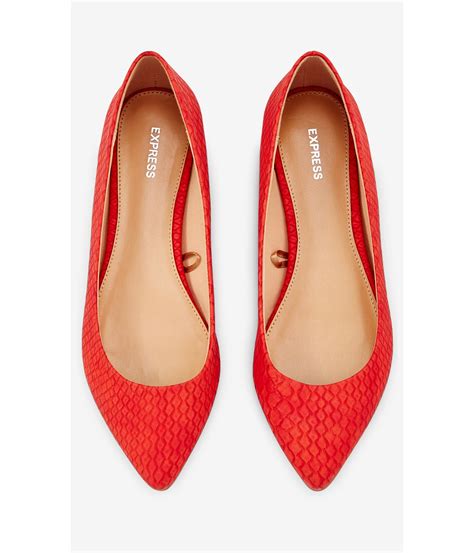 Lyst Express Red Textured Pointed Toe Flat In Red