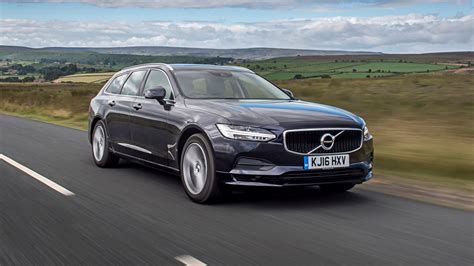 Both trims are offered with the choice of two engines. 2017 Volvo V90 Review | Top Gear