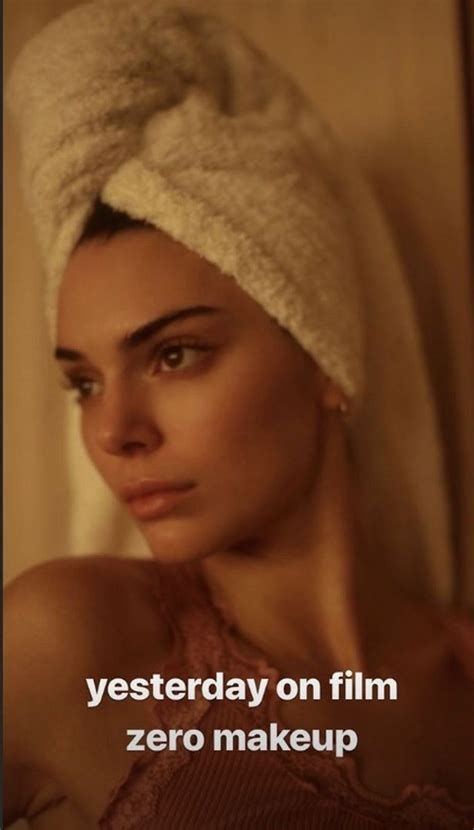 Kendall Jenner Bares Her Bum As She Goes Completely Naked For Vogue Italia Top Indi News