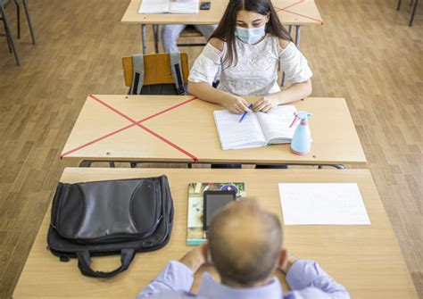 Must care exprimă deducția, o concluzie logică sau probabilitatea referitoare la trecut; Bac pro 2021 : le sujet d'histoire-géographie et son ...