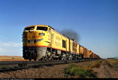 Railpicturesnet Photo Up 22 Union Pacific Gas Turbine Electric At