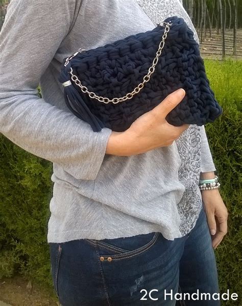 Brand new and great video!!!: CLUTCH DE TRAPILLO A DOS AGUJAS | Trapillo, Clutch, Dos agujas