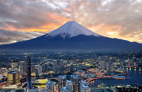 Ten Reasons You Need To Visit Japan Hi Hostel Blog
