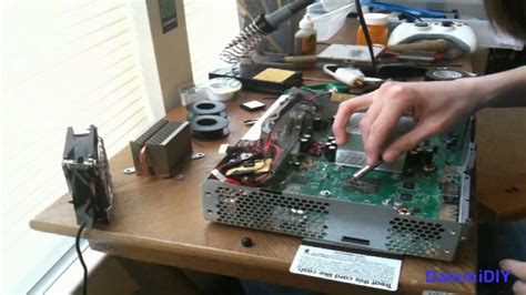 How To Replace An Xbox 360 Heatsink And Add An Additional Fan Part 1