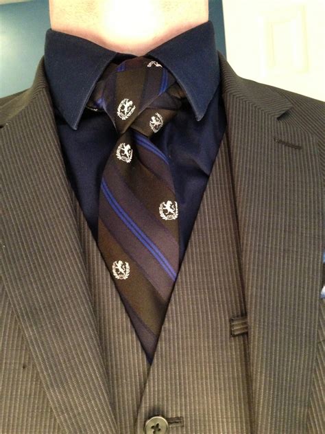 Todays Style Eldritch Knot Cane