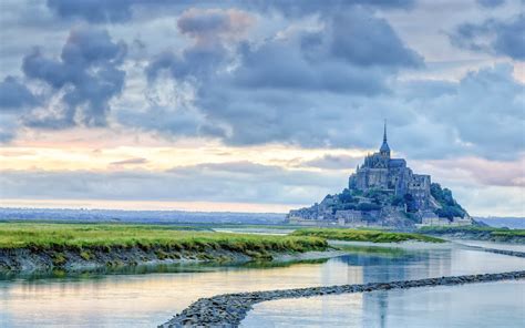 Mont Saint Michel Beautiful Hd Wallpapers Images In High Resolution All Hd Wallpapers