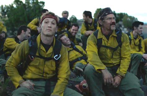 Only The Brave Trailer Miles Teller Firefighter Indiewire