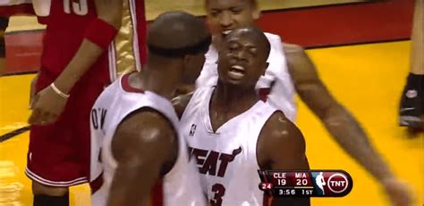 Cleveland cavaliers nba nba brasil. Dunk - Le jour où Dwyane Wade a posterizé Anderson Varejao
