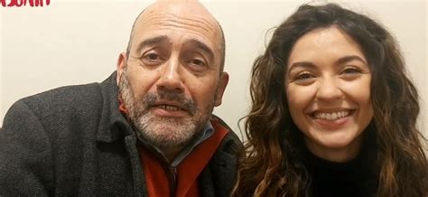 José raposo nasceu em 1963, era domingo. José Raposo e Sara Barradas fartos de criticas, reagem ...