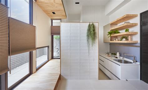 33 Square Meters Compact House with Innovative Vertical ...
