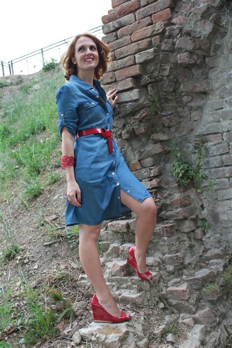Try to buy dresses that fit into bangs are a signature emo look for women. Denim Dress (Fashion Tip #45) - Indiansavage.com by ...