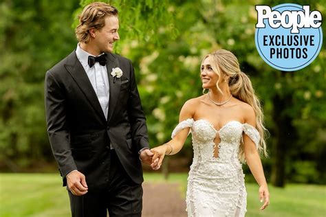 Steelers Quarterback Kenny Pickett Marries Amy Paternoster In New