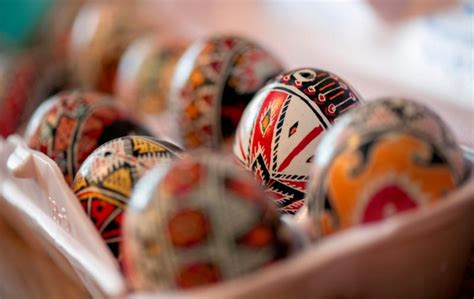 How To Make Pisanki Or Polish Easter Eggs Catholic Philly