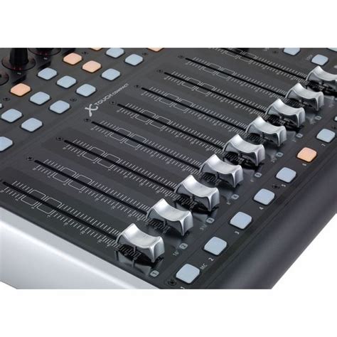 Behringer X Touch Compact Thomann United Arab Emirates