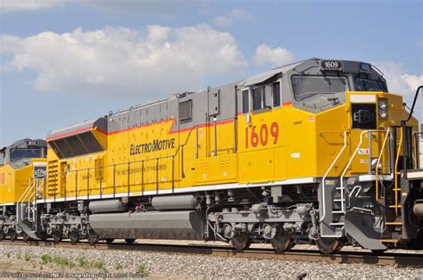 Emd Sd70ace T4 1609 Union Pacific Railroad Diesel Locomotive