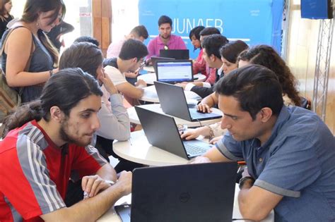 Revisa las fechas de postulación y renovación de las becas junaeb 2020. Postulación y renovación de Becas Junaeb 2020 no exigirá ...