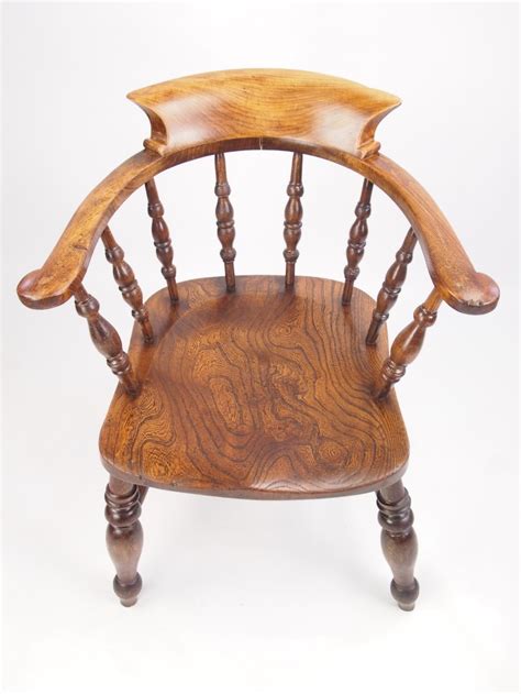 Shop our bow chair selection from the world's finest dealers on 1stdibs. Elm Smokers Bow Chair Dated 1906 Captains Desk Chair ...
