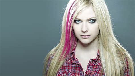 Avril Lavigne Hd Wallpapers Desktop And Mobile Images And Photos