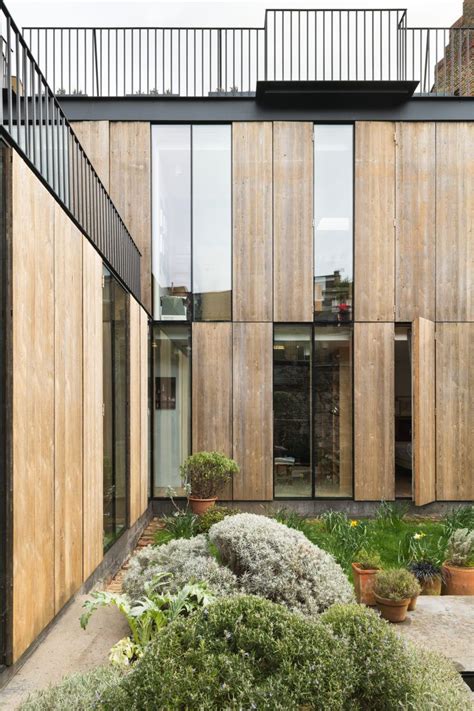 Architectural Designer Jonathan Tuckey Unveils His Courtyard Home Garden Architecture