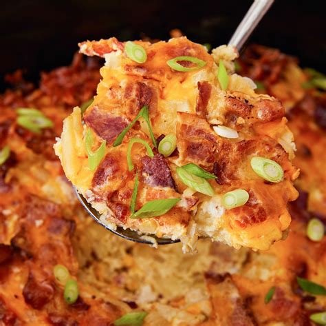Best crockpot breakfast casserole recipe that can cook overnight and be ready in the morning. Crock-Pot Breakfast Casserole | 5* trending recipes with ...