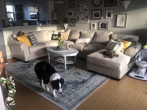 Gray—a classic neutral—doesn't have to mean boring. Living room inspo!💜 | Living room inspo, Living room grey ...