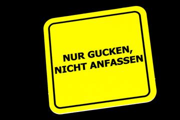 Gebe ich dort admin ein, habe ich alle rechte, gebe ich gast ein kann ich nur gucken(also wie ich es eingestellt habe) gebe ich nix ein.öffnet sich die db auch nicht! Bilder und Videos suchen: "berühren verboten"