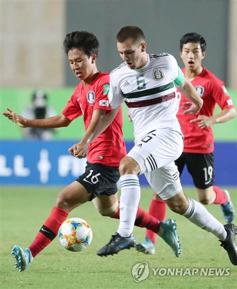 Aquí tienes la comparativa de S. Korea vs. Mexico at FIFA U-17 World Cup | Yonhap News ...