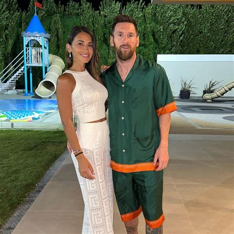 Lionel Messi Bio Wiki Height Wife And Net Worth Biography On