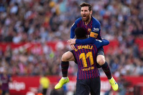 Jun 30, 2021 · lionel messi quedó libre del barcelona.después de 20 años como futbolista del club catalán, el 10 no tiene contrato. Barcelona planeja renovação de contrato de Messi até 2022 ...