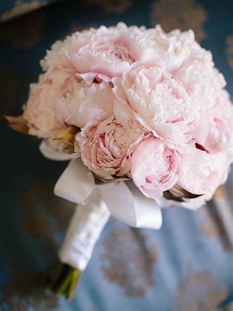 featured photographer crispin cannon photography elegant pink peonies wedding bouquet bridal