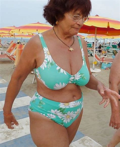 Milf Sexy Bikini Granny
