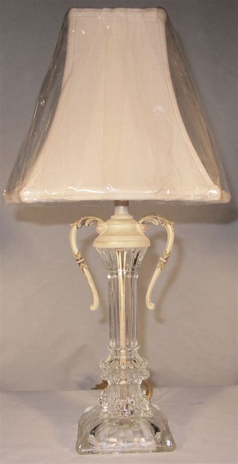 See more ideas about antique lamps, victorian lamps, lampshades. Genuine Vintage Art Deco Lead Crystal Lamp | Antique lamp ...