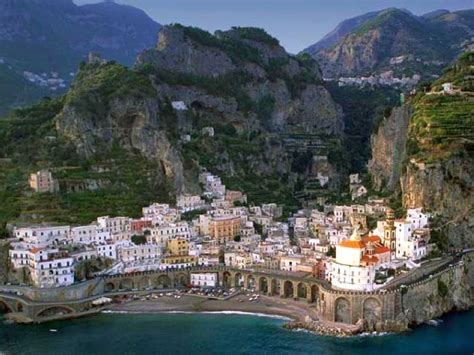 Atrani Amalfi Coast Italy Wallpaper 1024x768 21024