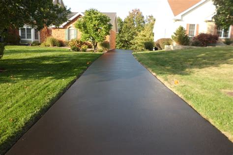 Blog The Five Benefits Of Seal Coating Your Driveway