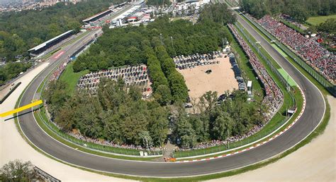 Then he'll quickly put them in their place. Italië - Autodromo Nazionale Monza - F1-quiz