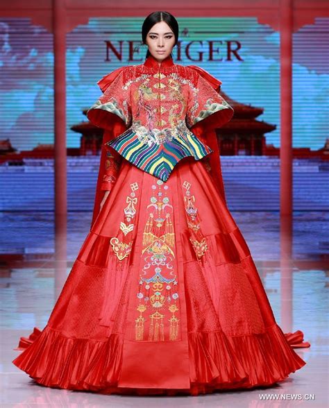 Qipao Fashion Show In China Fashion Weekin Pictures