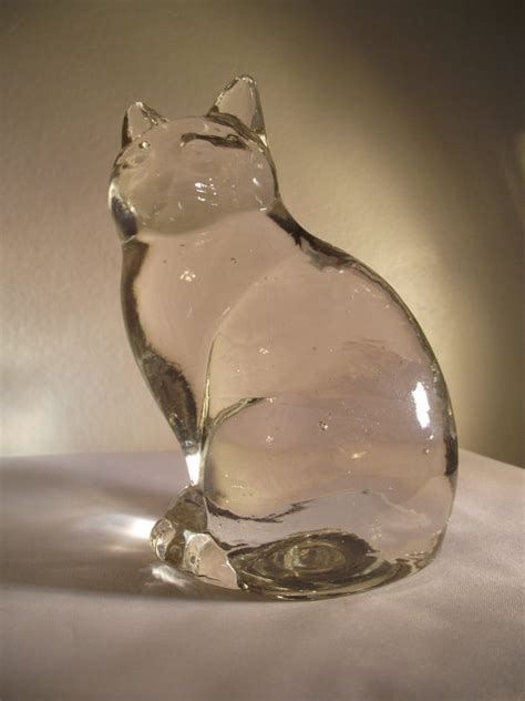 Vintage Solid Clear Glass Sitting Proud Cat Figurine Etsy Clear Glass Vintage Glass