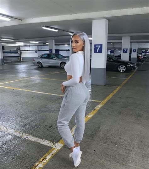 Trending Gray Joggers Fashion Outfits Cute Casual Outfits Cute Outfits