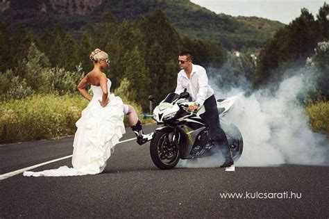 Wunderschöne brautmode und hochzeitskleider für das richtige hochzeitskleid (brautkleid oder modisches outfit) gibt es keinerlei vorschriften. How old are you 'blade riders? - Page 9 - Honda ...